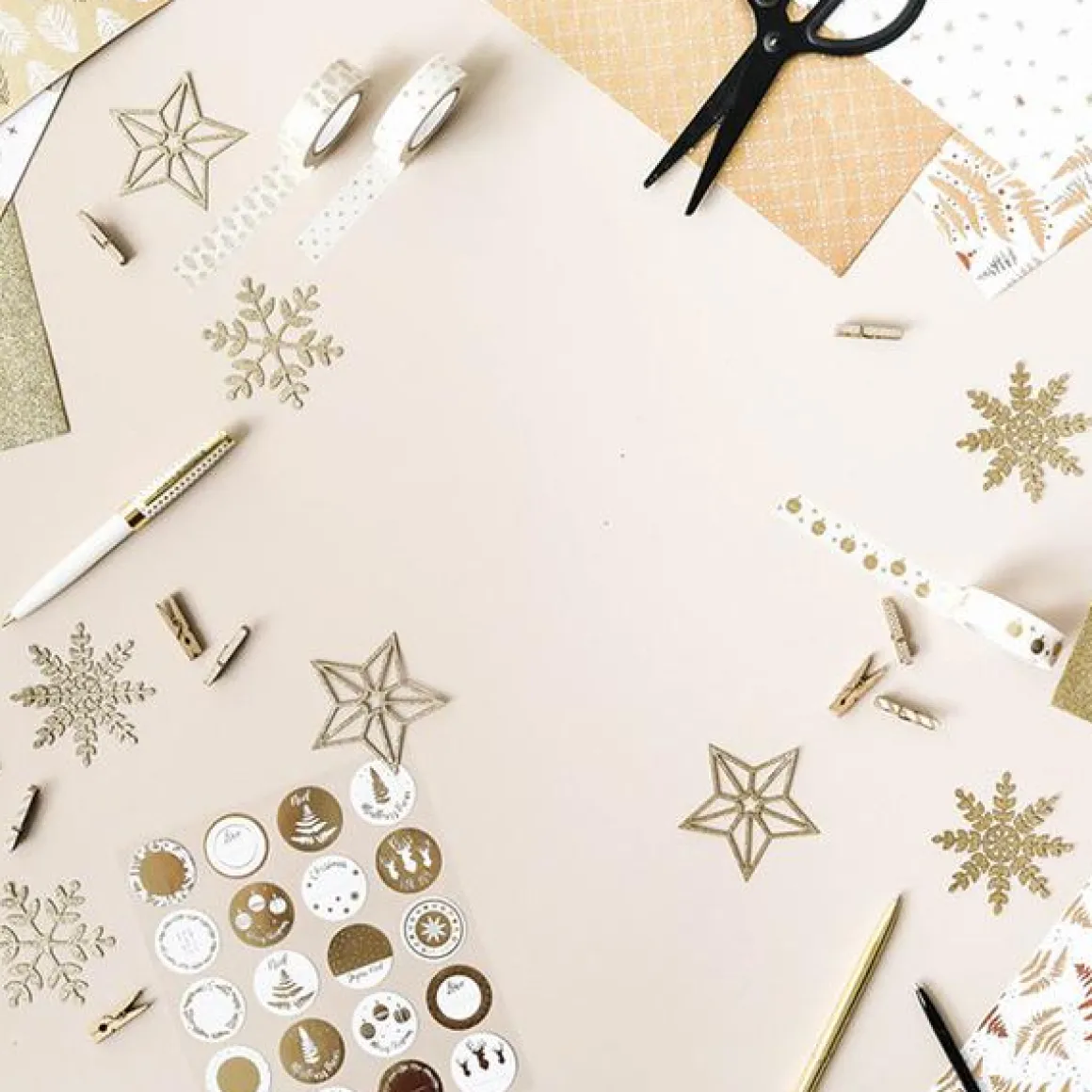 Accessoires D'emballage|Décorations De Table*Draeger Paris Masking tape 10 m - Etoiles or - Spécial Réveillon